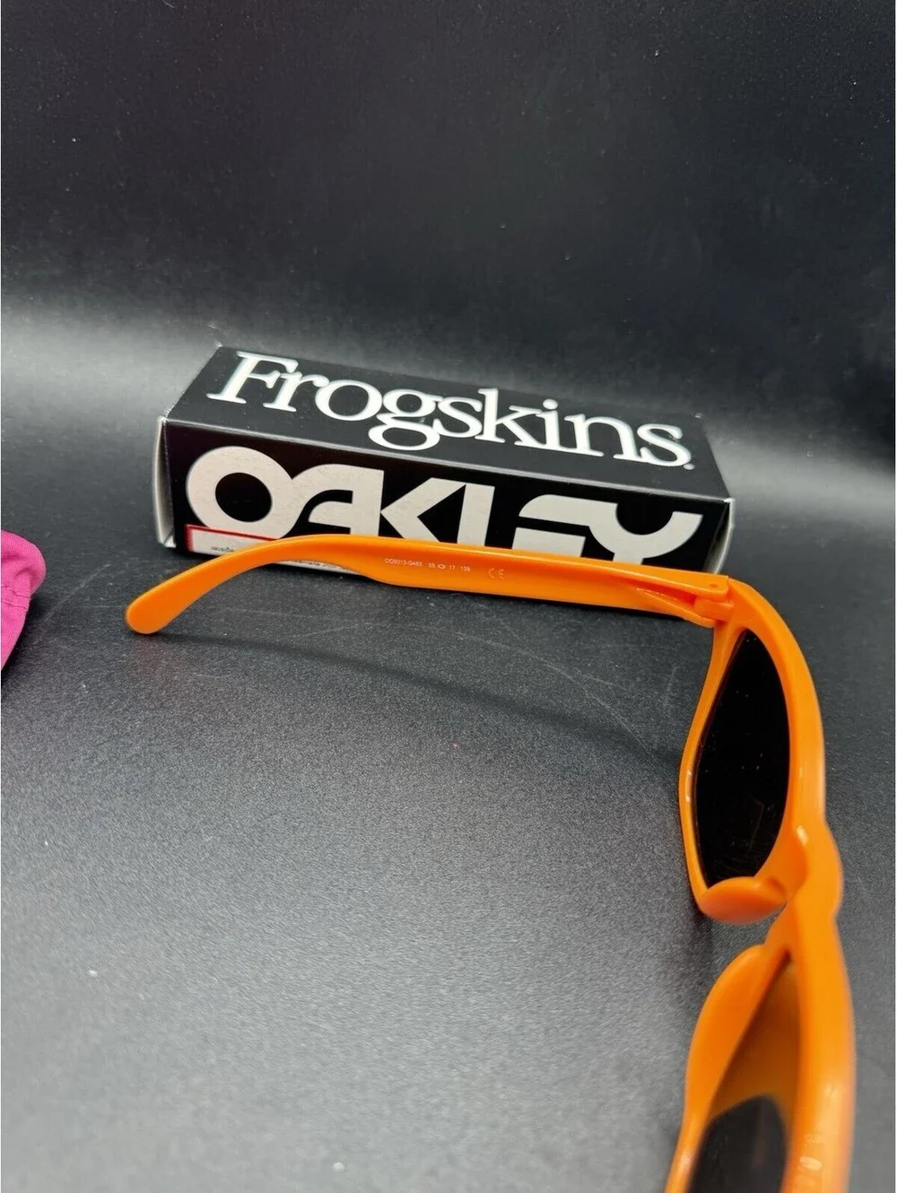 Oakley Frogskin Orange Navy/Prizm Ruby Lenses OO9013-G455